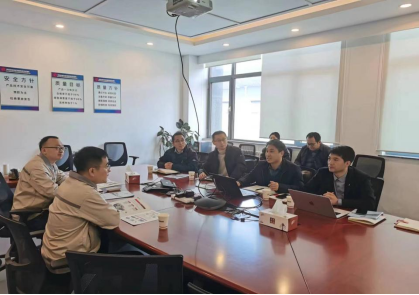 德纳公司与华铁西屋法维莱（青岛）公司进行技术交流